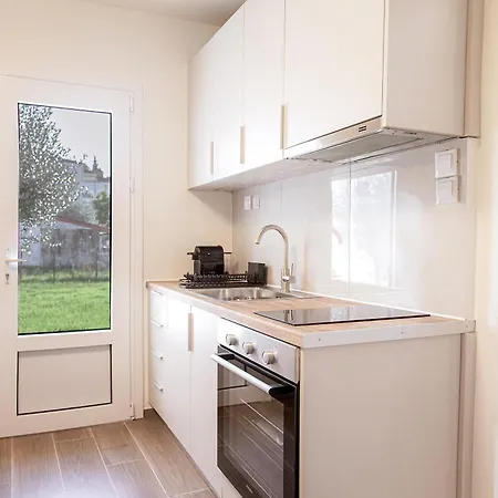 Tailor Garden House Appartement Tríkala