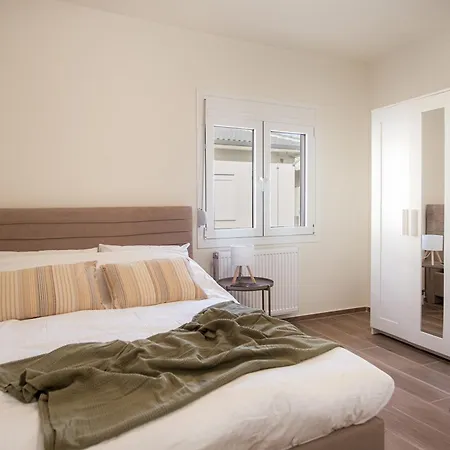 Tailor Garden House *